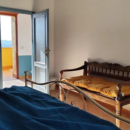 Konukevi Podere Campiano 3*